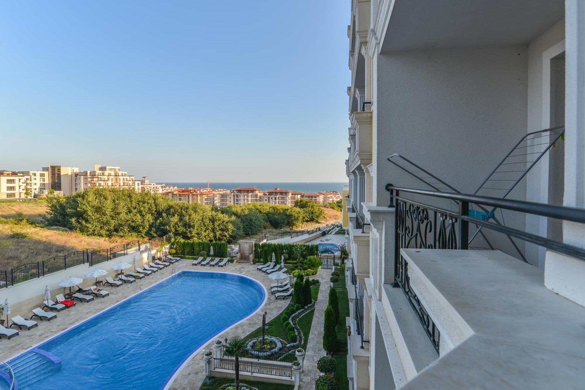 Villa Florence Boutique Apart Hotel Sveti Vlas Esterno foto