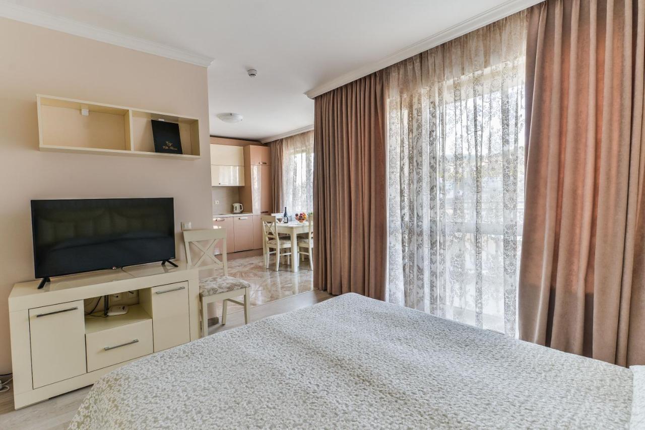Villa Florence Boutique Apart Hotel Sveti Vlas Esterno foto